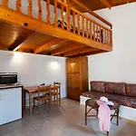 Kiki&nina Appartement Chalki Town