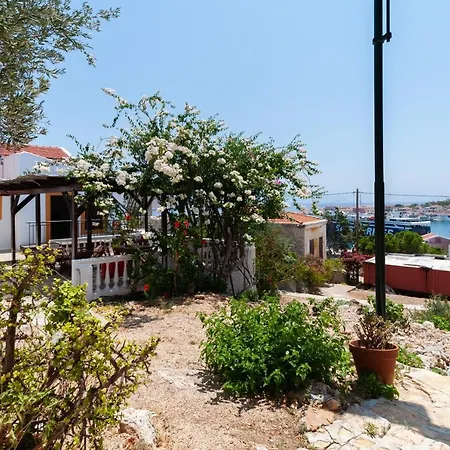 Апартаменты Kiki&nina Халки